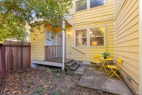 Exterior - 7008 Marsh Way, Cotati, CA 94931 photo 8 of 9
