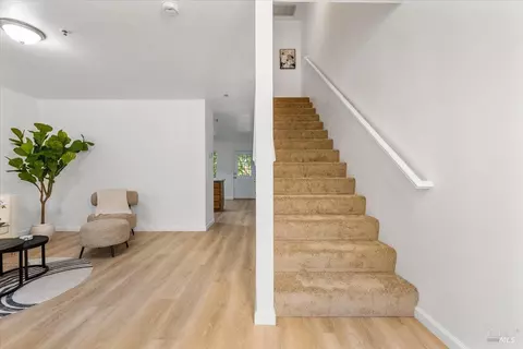 Entry Way - 7008 Marsh Way, Cotati, CA 94931 photo 2 of 4