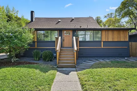 5 Hillside Ave, Kentfield, CA 94904