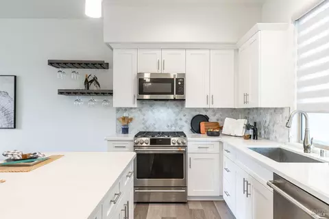 Kitchen - 1720 3rd St, Napa, CA 94559 photo 3 of 4