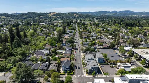 View/Area - 1720 3rd St, Napa, CA 94559 photo 4 of 5