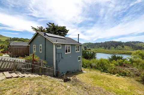 View/Area - 10591 Pacific Ave, Jenner, CA 95450 photo 5 of 16