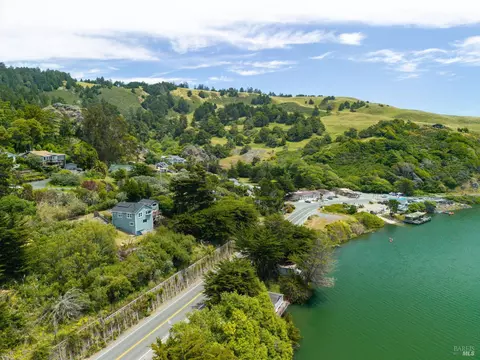 View/Area - 10591 Pacific Ave, Jenner, CA 95450 photo 9 of 16