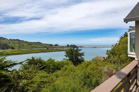 View/Area - 10591 Pacific Ave, Jenner, CA 95450 photo 4 of 16