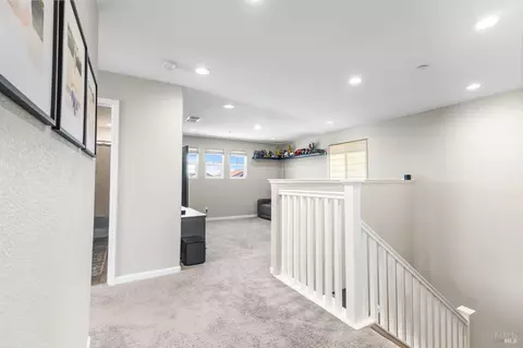 Entry Way - 600 Blake Rd, Vacaville, CA 95687 photo 3 of 5