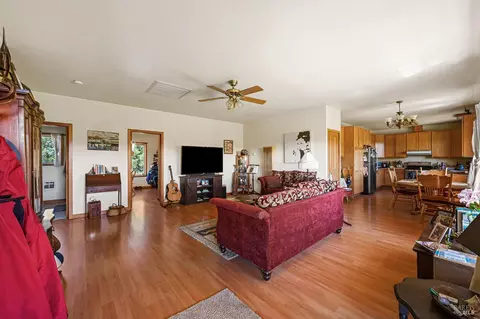 Living - 5143 Dry Creek Rd, Healdsburg, CA 95448 photo 1 of 2