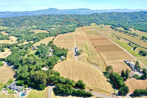 5143 Dry Creek Rd, Healdsburg, CA 95448