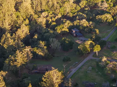 View/Area - 17400 Taylor Ln, Occidental, CA 95465 photo 3 of 3