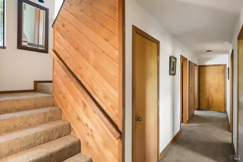 Entry Way - 17400 Taylor Ln, Occidental, CA 95465 photo 2 of 3