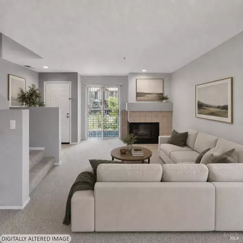 Living - 1152 Pear Tree Ln, Napa, CA 94558 photo 6 of 8