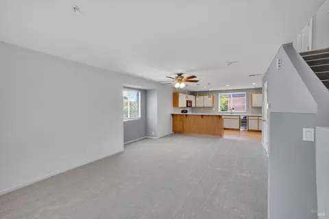 Living - 1152 Pear Tree Ln, Napa, CA 94558 photo 3 of 8