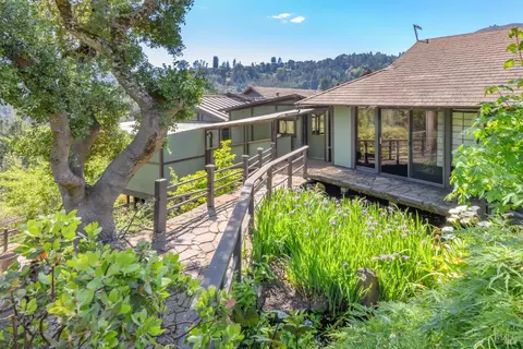 Exterior - 75 Lee St, Mill Valley, CA 94941 photo 10 of 22
