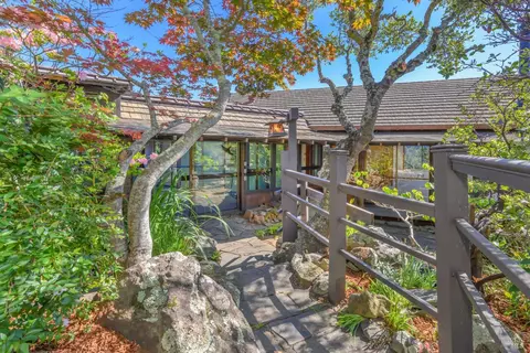 Exterior - 75 Lee St, Mill Valley, CA 94941 photo 3 of 22
