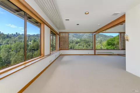 Living - 75 Lee St, Mill Valley, CA 94941 photo 3 of 7