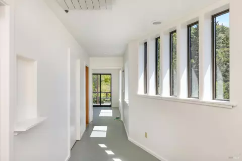 Entry Way - 75 Lee St, Mill Valley, CA 94941 photo 1 of 1