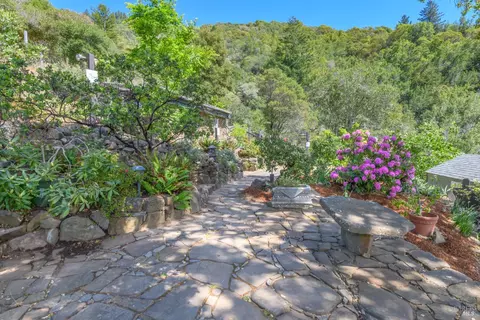 Exterior - 75 Lee St, Mill Valley, CA 94941 photo 12 of 22