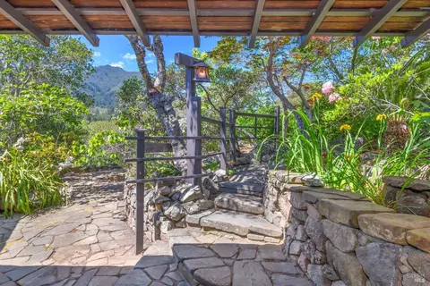 Exterior - 75 Lee St, Mill Valley, CA 94941 photo 6 of 22