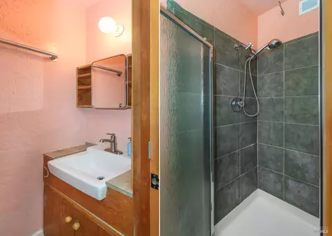 Bath - 75 Lee St, Mill Valley, CA 94941 photo 5 of 5