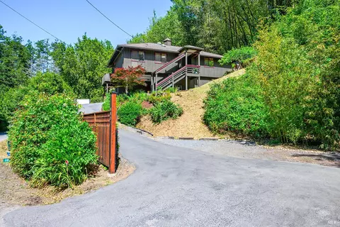 683 Wagnon Rd, Sebastopol, CA 95472