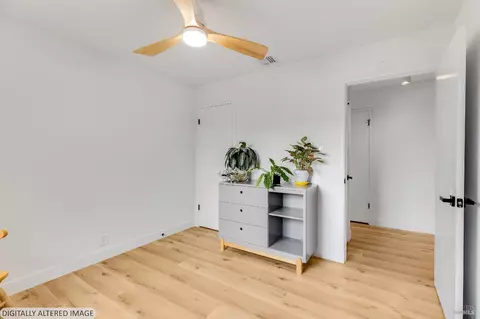 Bedroom - 160 Bergwall Way, Vallejo, CA 94591 photo 5 of 6