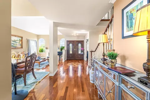 Entry Way - 128 Chesapeake Dr, Vallejo, CA 94591 photo 1 of 2