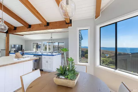 Dining - 20178 Osprey Dr, Bodega Bay, CA 94923 photo 6 of 7