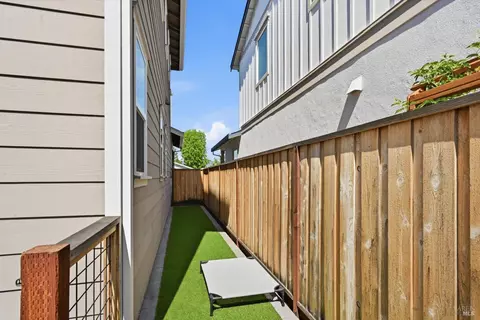 48 Edith St, Petaluma, CA 94952 photo 33