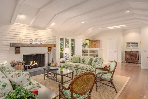 Living - 590 4th St E, Sonoma, CA 95476 photo 2 of 3