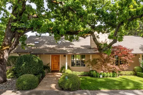 Exterior - 590 4th St E, Sonoma, CA 95476 photo 11 of 11
