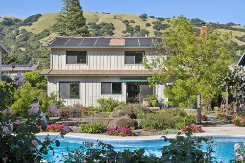 58 Mount Muir Ct, San Rafael, CA 94903