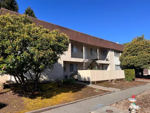 931 Golden Gate Dr, Napa, CA 94558
