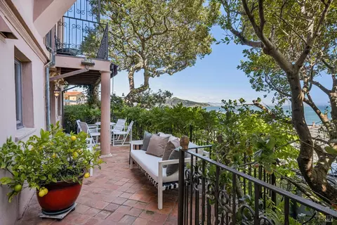 Exterior - 104 Bulkley Ave #1, Sausalito, CA 94965 photo 2 of 2