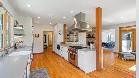 Kitchen - 6355 Mountain View Ranch Rd, Healdsburg, CA 95448 photo 2 of 7