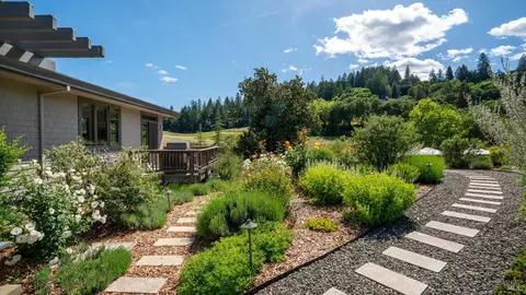 Exterior - 6355 Mountain View Ranch Rd, Healdsburg, CA 95448 photo 10 of 18