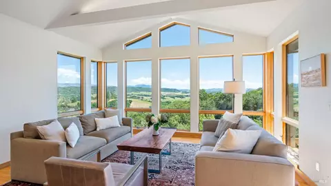 Living - 6355 Mountain View Ranch Rd, Healdsburg, CA 95448 photo 2 of 5