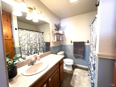 Bath - 116 Spring St, Fort Bragg, CA 95437 photo 1 of 3