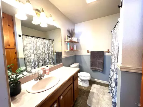 Bath - 116 Spring St, Fort Bragg, CA 95437 photo 1 of 3