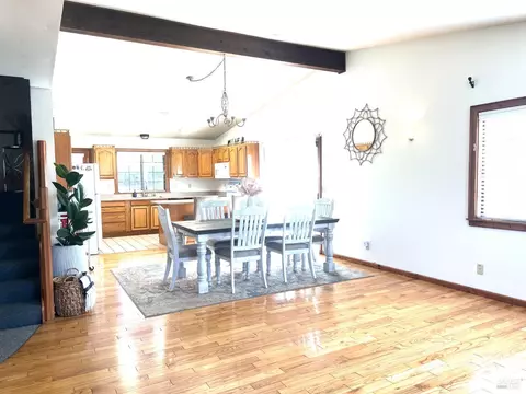 Dining - 116 Spring St, Fort Bragg, CA 95437 photo 1 of 4