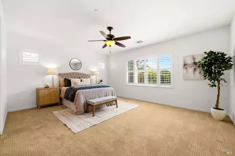 Bedroom - 4473 Avondale Cir, Fairfield, CA 94533 photo 1 of 6