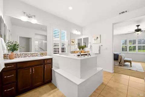 Other - 4473 Avondale Cir, Fairfield, CA 94533 photo 6 of 17