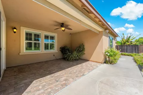 Exterior - 4473 Avondale Cir, Fairfield, CA 94533 photo 11 of 26