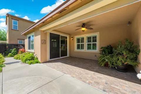 Exterior - 4473 Avondale Cir, Fairfield, CA 94533 photo 10 of 26