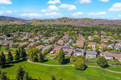 View/Area - 4473 Avondale Cir, Fairfield, CA 94533 photo 7 of 16