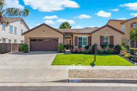 Exterior - 4473 Avondale Cir, Fairfield, CA 94533 photo 2 of 26