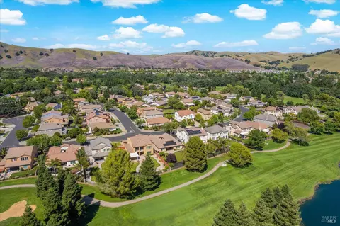 View/Area - 4473 Avondale Cir, Fairfield, CA 94533 photo 6 of 16