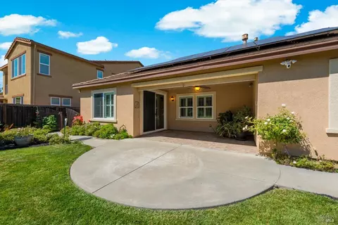 Exterior - 4473 Avondale Cir, Fairfield, CA 94533 photo 9 of 26