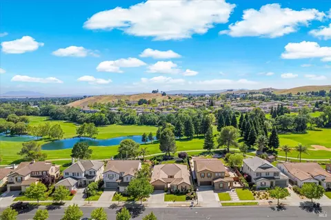 View/Area - 4473 Avondale Cir, Fairfield, CA 94533 photo 4 of 16