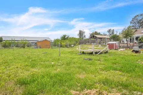 Exterior - 8304 Shadi Ln, Winters, CA 95694 photo 24 of 38