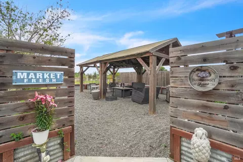 Exterior - 8304 Shadi Ln, Winters, CA 95694 photo 11 of 38