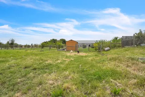 Exterior - 8304 Shadi Ln, Winters, CA 95694 photo 21 of 38